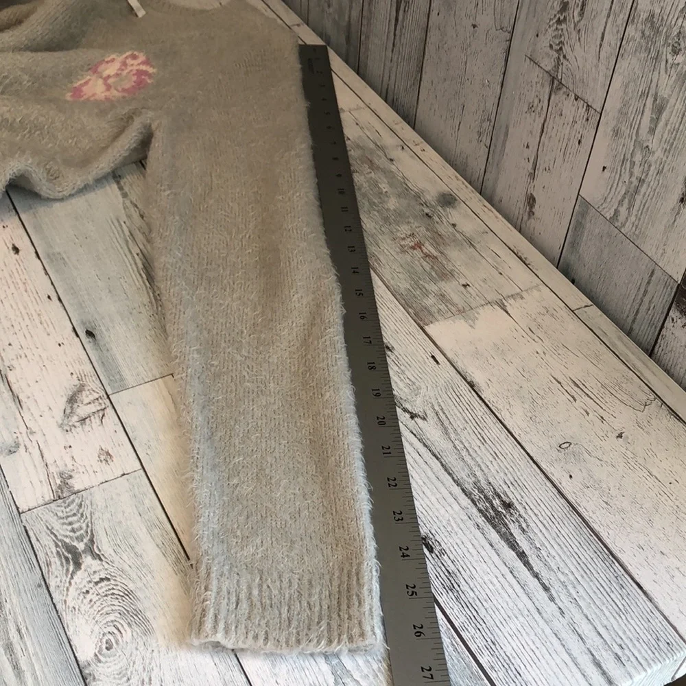 LC Lauren Conrad Super Soft Rose Sweater Large
